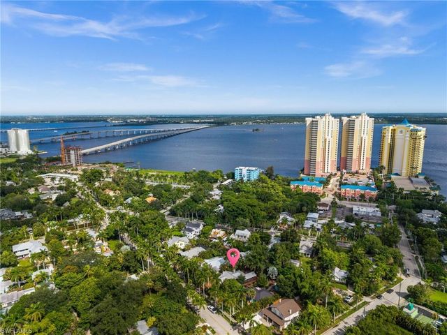 2755 Providence ST, Fort Myers, FL 33916