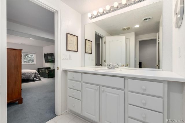 21132 Hawthorne Lane, Parker, CO 80138