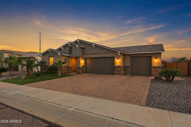 18383 W MONTEROSA Street, Goodyear, AZ 85395
