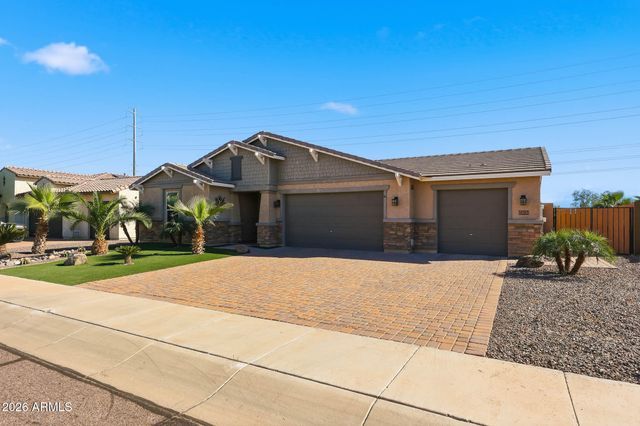 18383 W MONTEROSA Street, Goodyear, AZ 85395