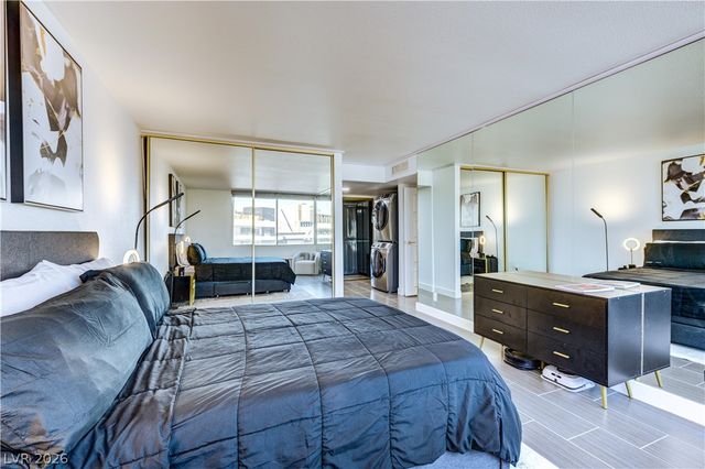205 East Harmon Avenue 406, Las Vegas, NV 89169