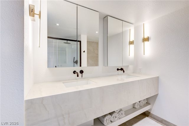 205 East Harmon Avenue 406, Las Vegas, NV 89169