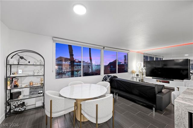 205 East Harmon Avenue 406, Las Vegas, NV 89169