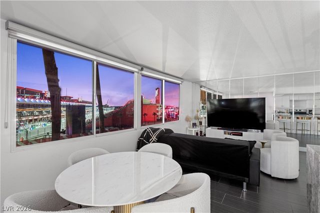 205 East Harmon Avenue 406, Las Vegas, NV 89169