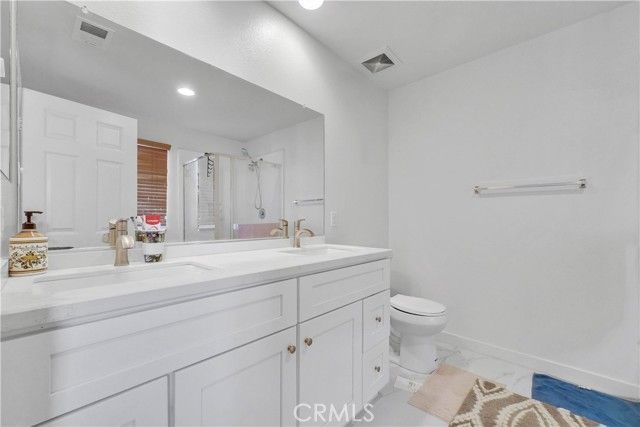 7042 Logsdon, Eastvale, CA 92880