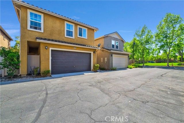 7042 Logsdon, Eastvale, CA 92880