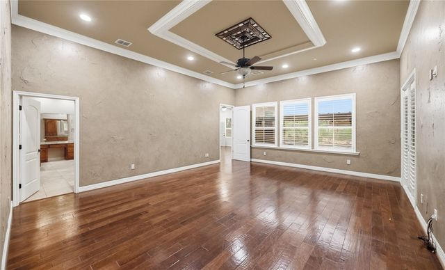 5488 River Trail Dr, Robstown, TX 78380