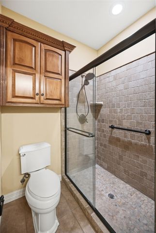 5488 River Trail Dr, Robstown, TX 78380