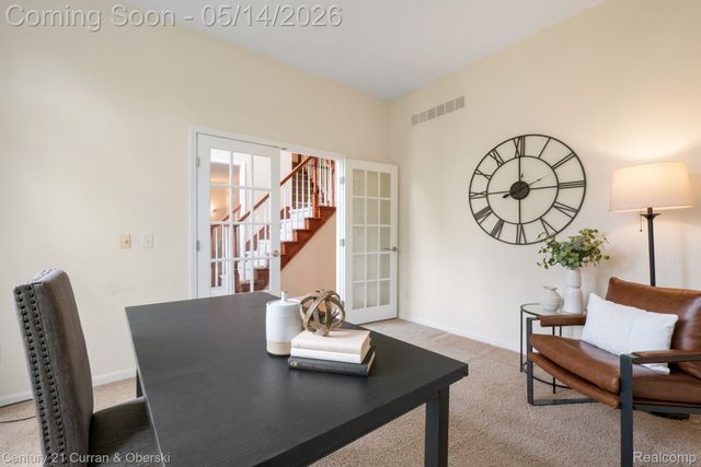 27852 Larson Lane, Farmington Hills, MI 48331