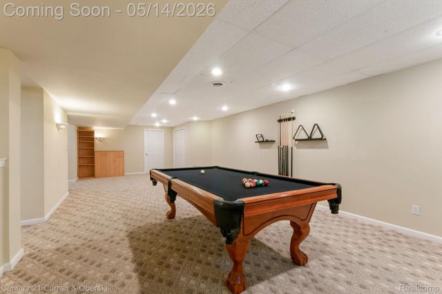 27852 Larson Lane, Farmington Hills, MI 48331