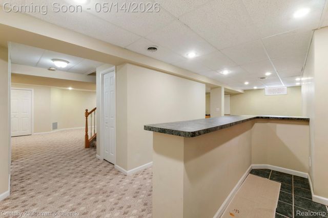 27852 Larson Lane, Farmington Hills, MI 48331