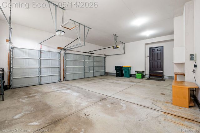 27852 Larson Lane, Farmington Hills, MI 48331