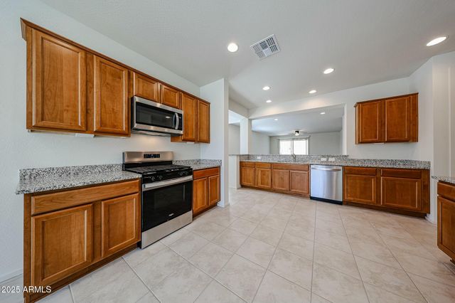 7126 W Bent Tree Drive, Peoria, AZ 85383