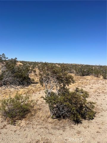 188 E Avenue G, Lancaster, CA 93535