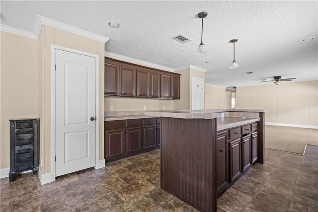 611 Sandy Run Road, Jesup, GA 31545