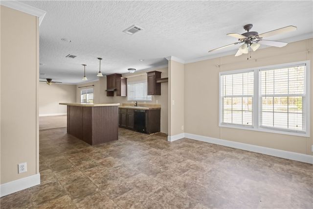 611 Sandy Run Road, Jesup, GA 31545