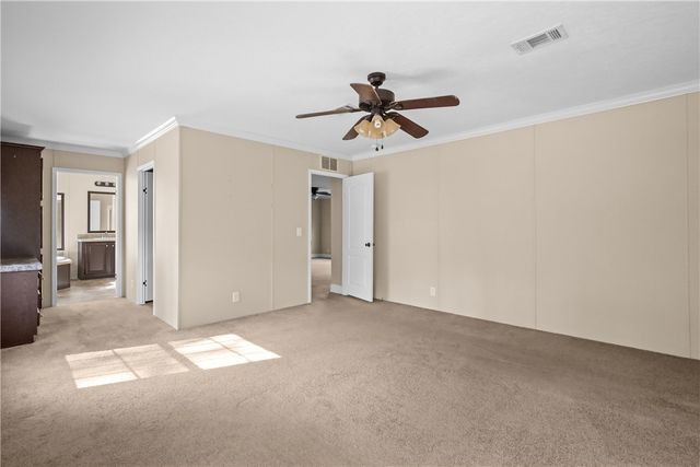 611 Sandy Run Road, Jesup, GA 31545