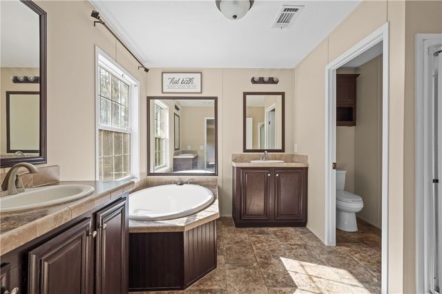 611 Sandy Run Road, Jesup, GA 31545