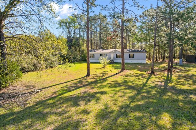 611 Sandy Run Road, Jesup, GA 31545