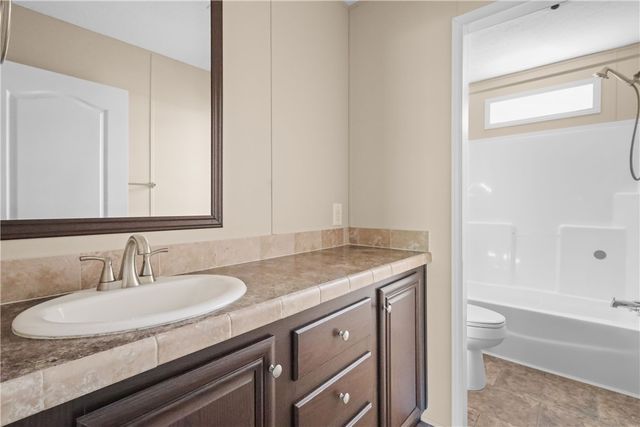 611 Sandy Run Road, Jesup, GA 31545