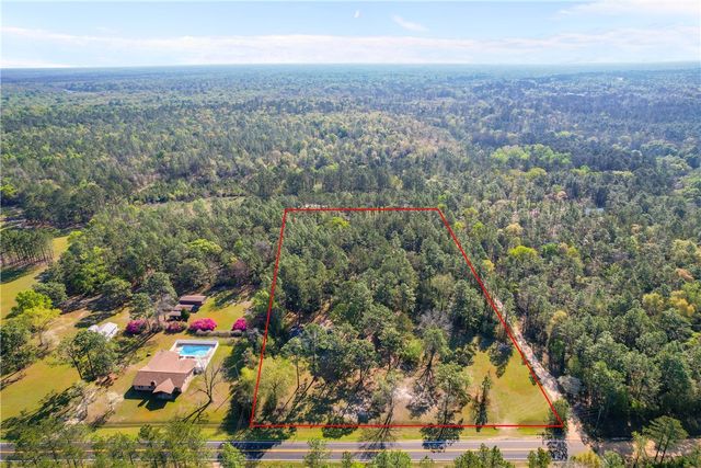 611 Sandy Run Road, Jesup, GA 31545