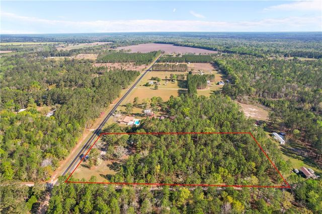 611 Sandy Run Road, Jesup, GA 31545