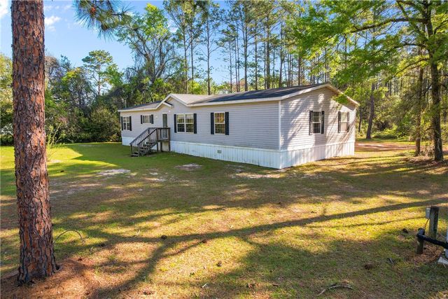 611 Sandy Run Road, Jesup, GA 31545
