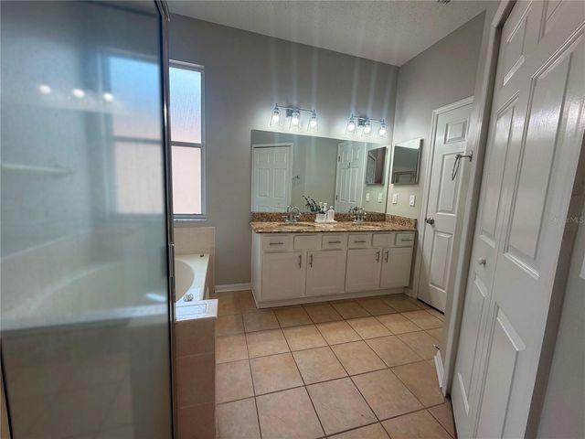 10327 GOLDENBROOK WAY, Tampa, FL 33647