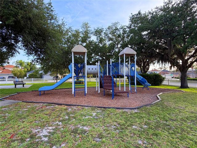 10327 GOLDENBROOK WAY, Tampa, FL 33647