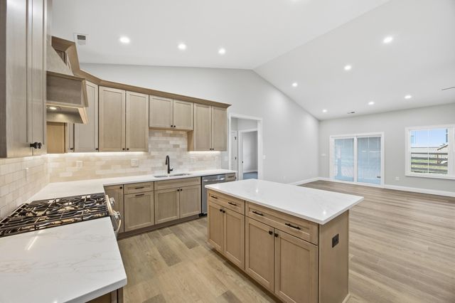 104 Peoples Meadow, Nicholasville, KY 40356