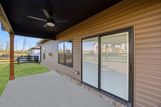 104 Peoples Meadow, Nicholasville, KY 40356