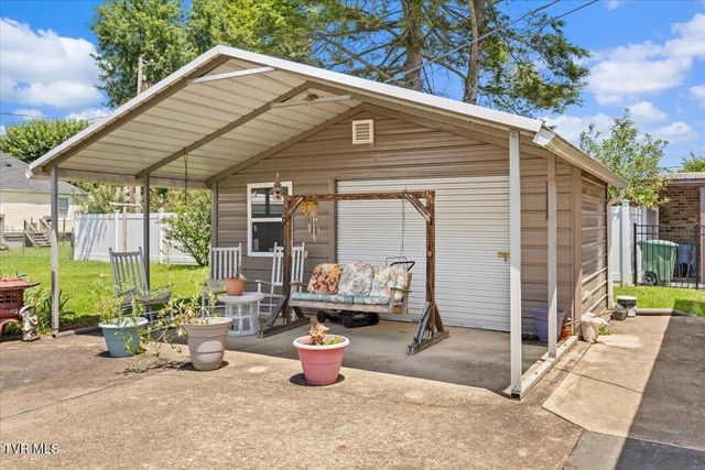 311 West Mill Street, Elizabethton, TN 37643
