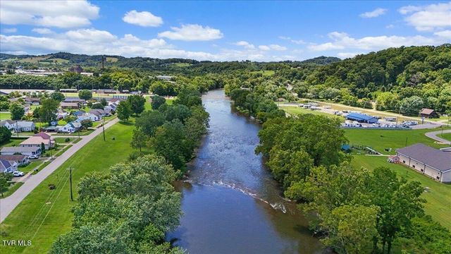 311 West Mill Street, Elizabethton, TN 37643