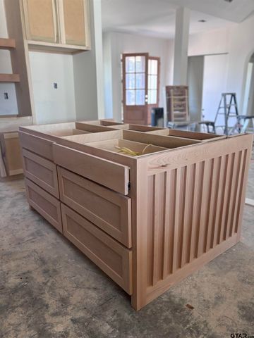 370 CR 2462, Mineola, TX 75773