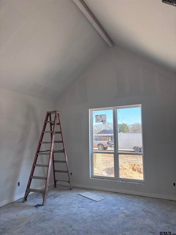 370 CR 2462, Mineola, TX 75773