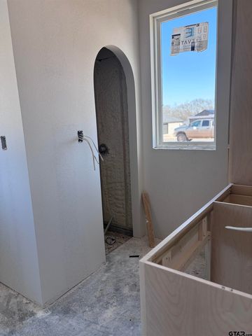 370 CR 2462, Mineola, TX 75773