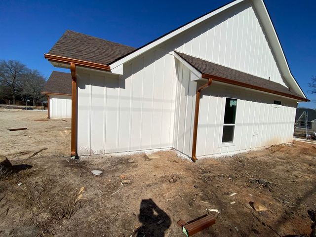 370 CR 2462, Mineola, TX 75773