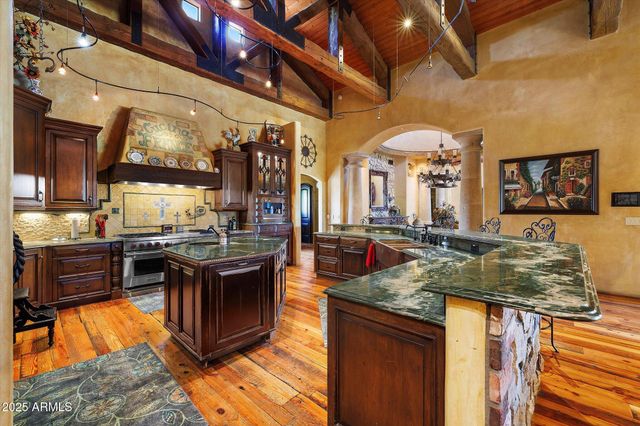 3831 E HUBER Street, Mesa, AZ 85205