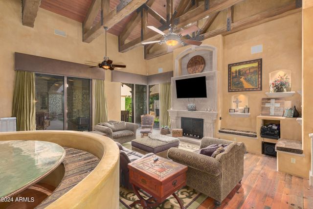 3831 E HUBER Street, Mesa, AZ 85205