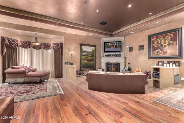 3831 E HUBER Street, Mesa, AZ 85205