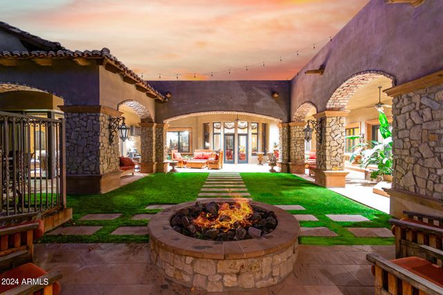 3831 E HUBER Street, Mesa, AZ 85205