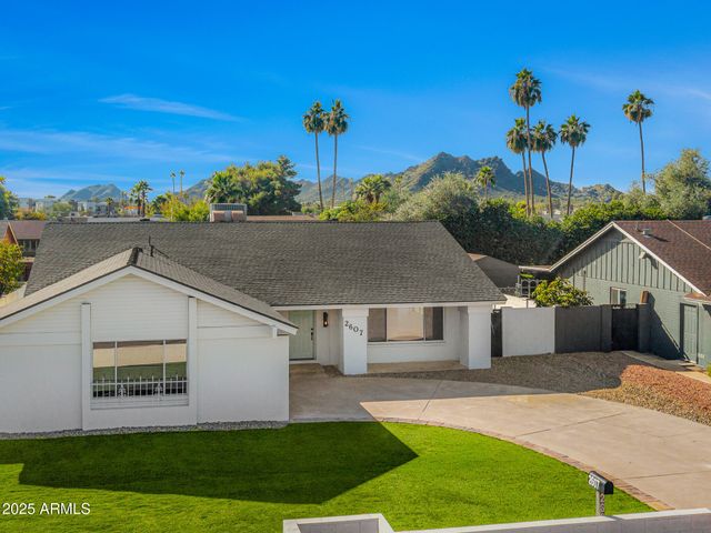 2607 E CORRINE Drive, Phoenix, AZ 85032