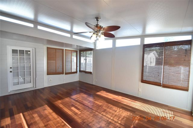 3223 W WYOMING AVENUE, Tampa, FL 33611
