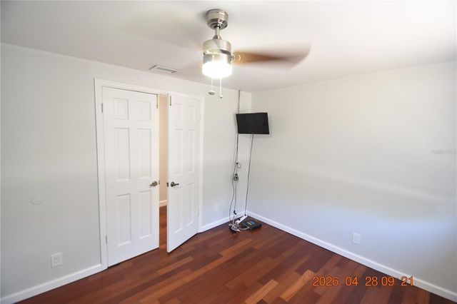 3223 W WYOMING AVENUE, Tampa, FL 33611