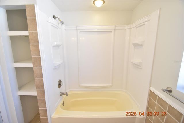3223 W WYOMING AVENUE, Tampa, FL 33611
