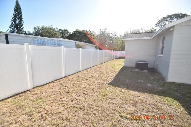 3223 W WYOMING AVENUE, Tampa, FL 33611