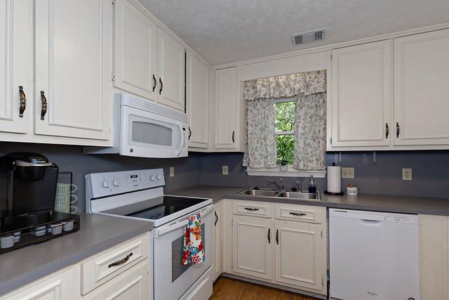 8305 Midland Road, Midland, GA 31820