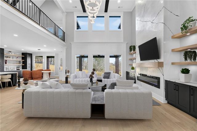 405 Thunder Road, Buford, GA 30518