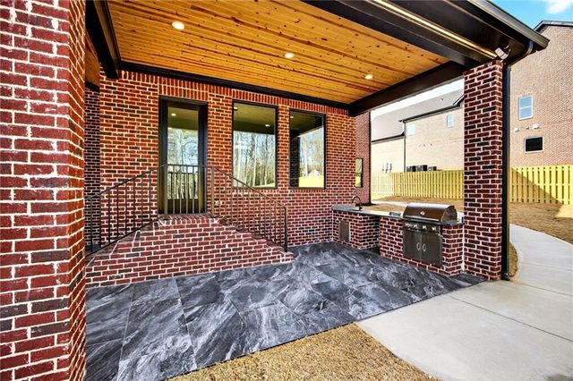 405 Thunder Road, Buford, GA 30518