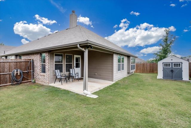 121 Rosemary Drive, Azle, TX 76020